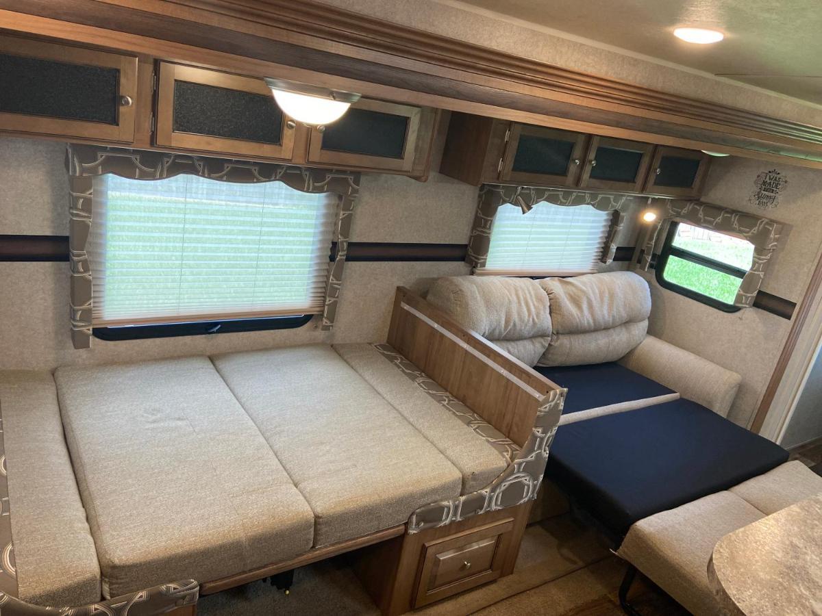 Cozy Camper - Free Parking 호텔 마이애미 외부 사진